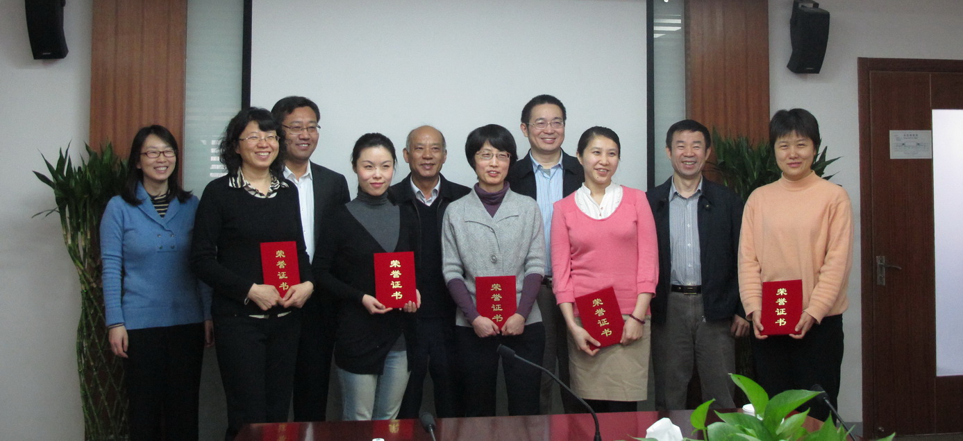 航科院召开庆“三八”妇女节女职工座谈会暨2012年度优秀女职工表彰会